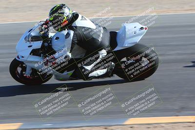 media/Jan-14-2024-SoCal Trackdays (Sun) [[2e55ec21a6]]/Turn 10 Inside (110pm)/